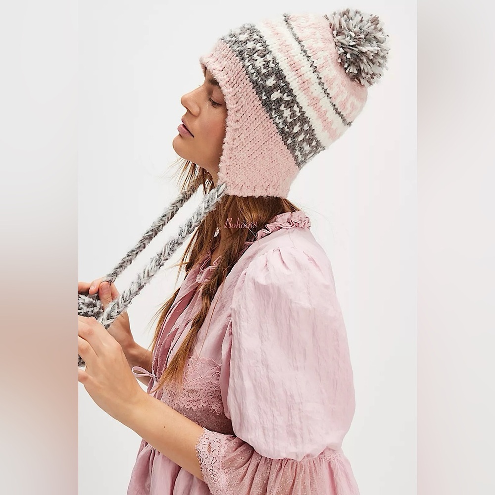 NEW Free People Pom Knit Beanie - Picture 10 of 13
